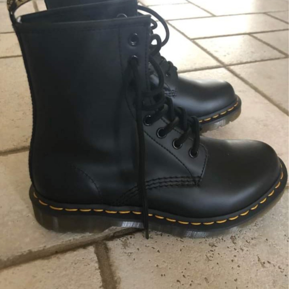 Black Dr martens